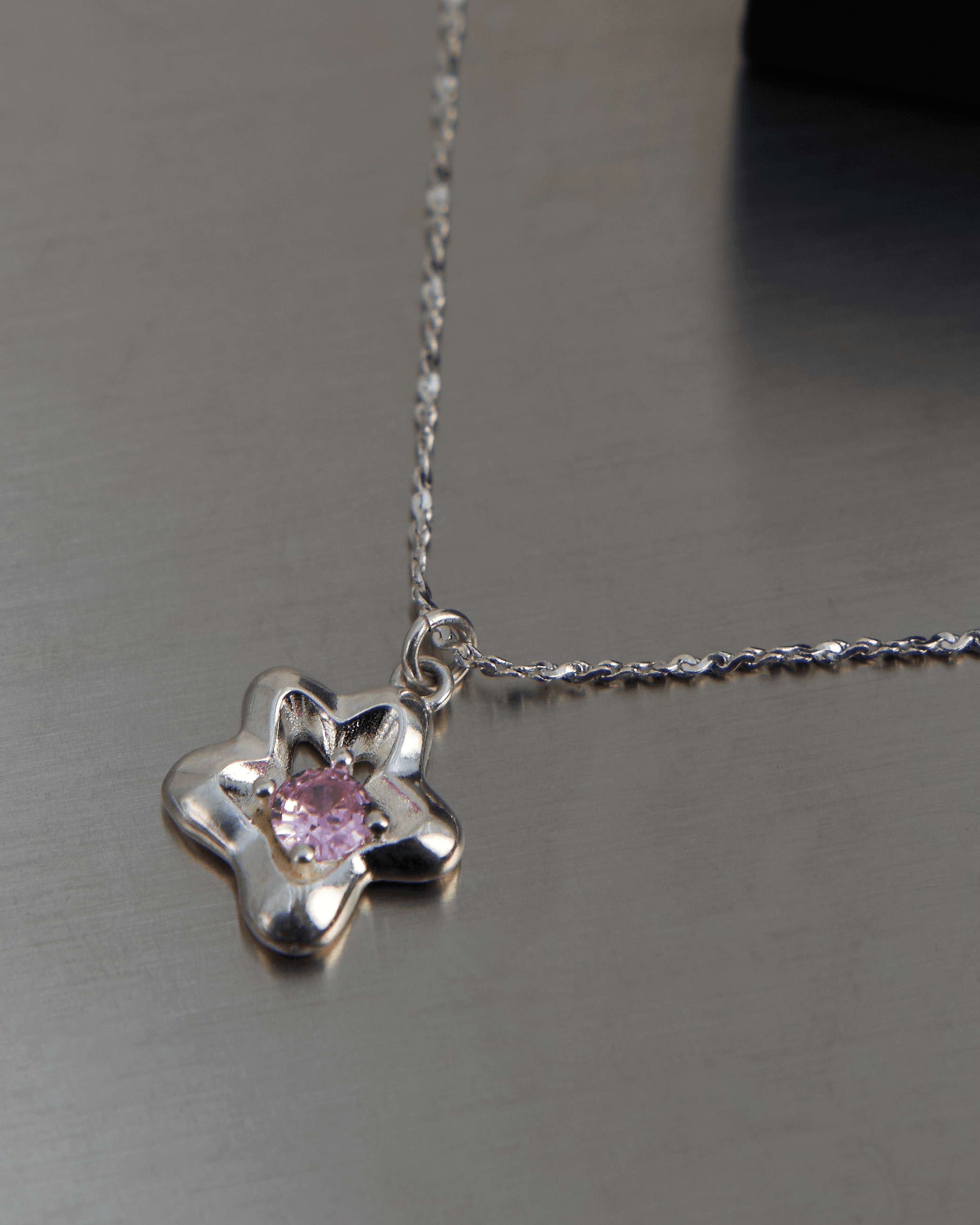 Fun Market pure silver flower necklace – TAKA ORIGINAL LIMITED
