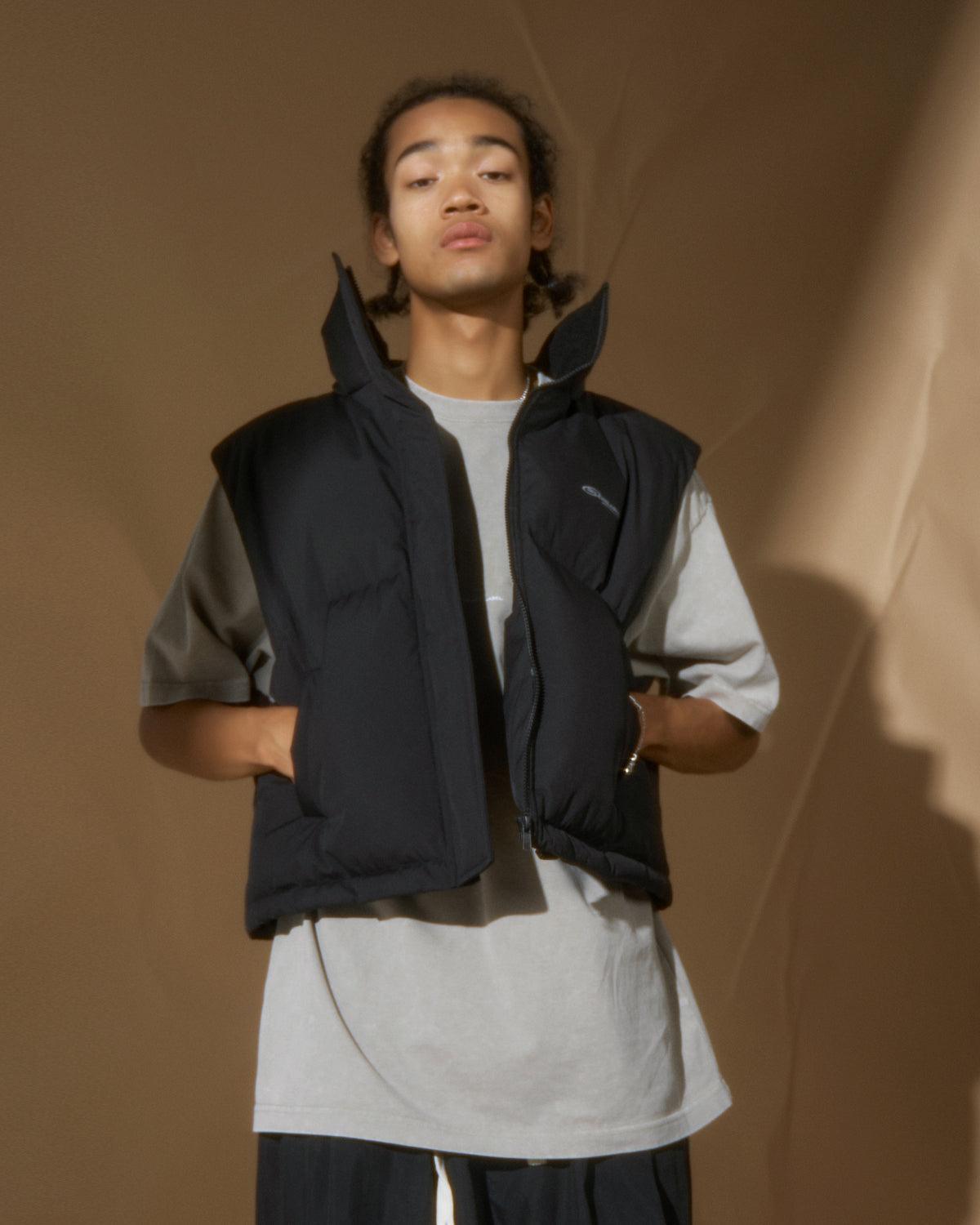 TAKA ORIGINAL LIMITED - Off The Label clean fit puffer vest