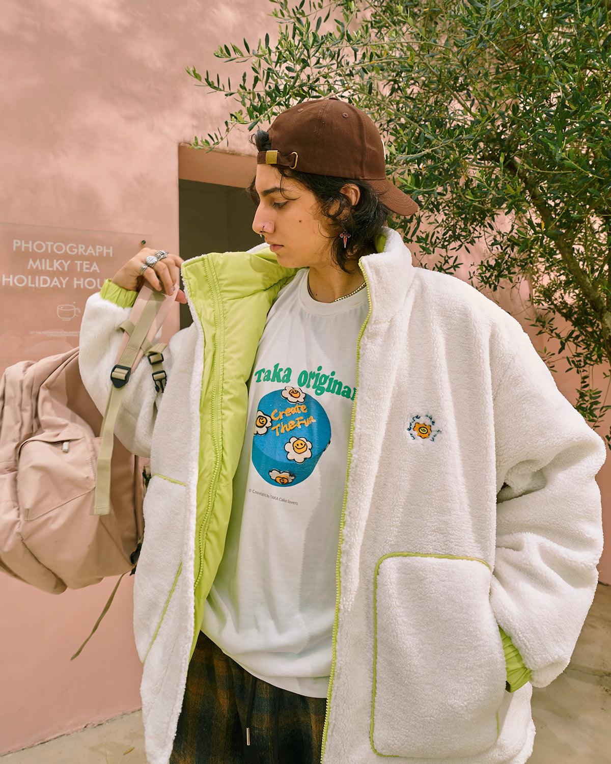 TAKA Original Life Is Beautiful Daisy Reversible Fleece Down