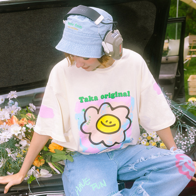 TAKA Original Fun Growing Daisy impressionist Earth Tone T-shirt