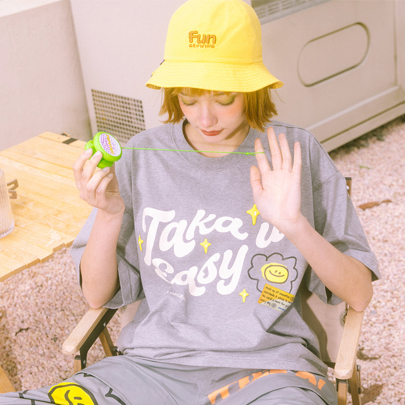 TAKA Original Fun Growing daisy take it easy star print T-shirt