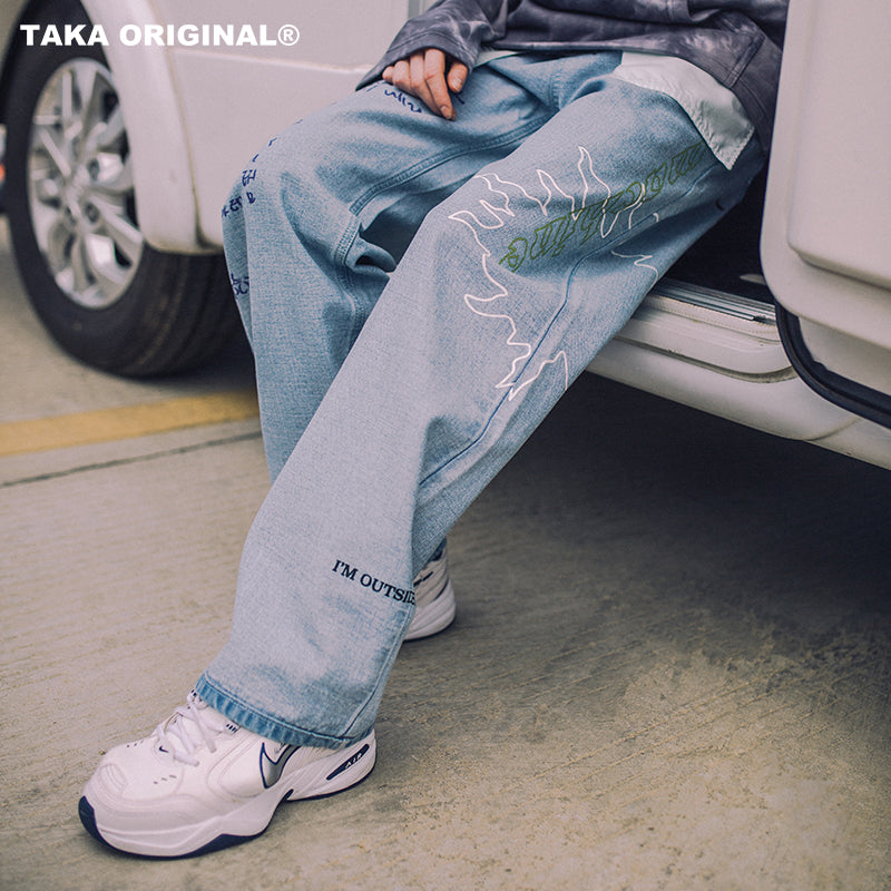 TAKA Original spray paint logo jeans